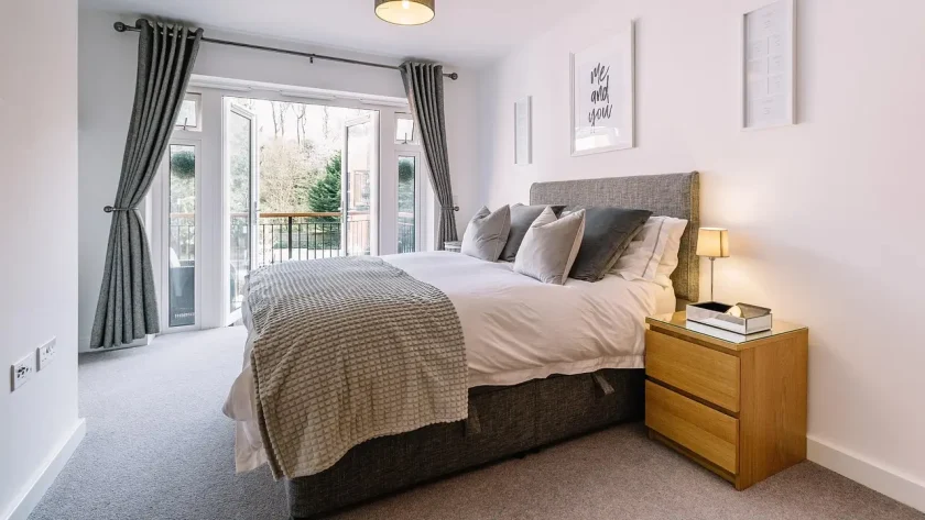 Black and White Décor